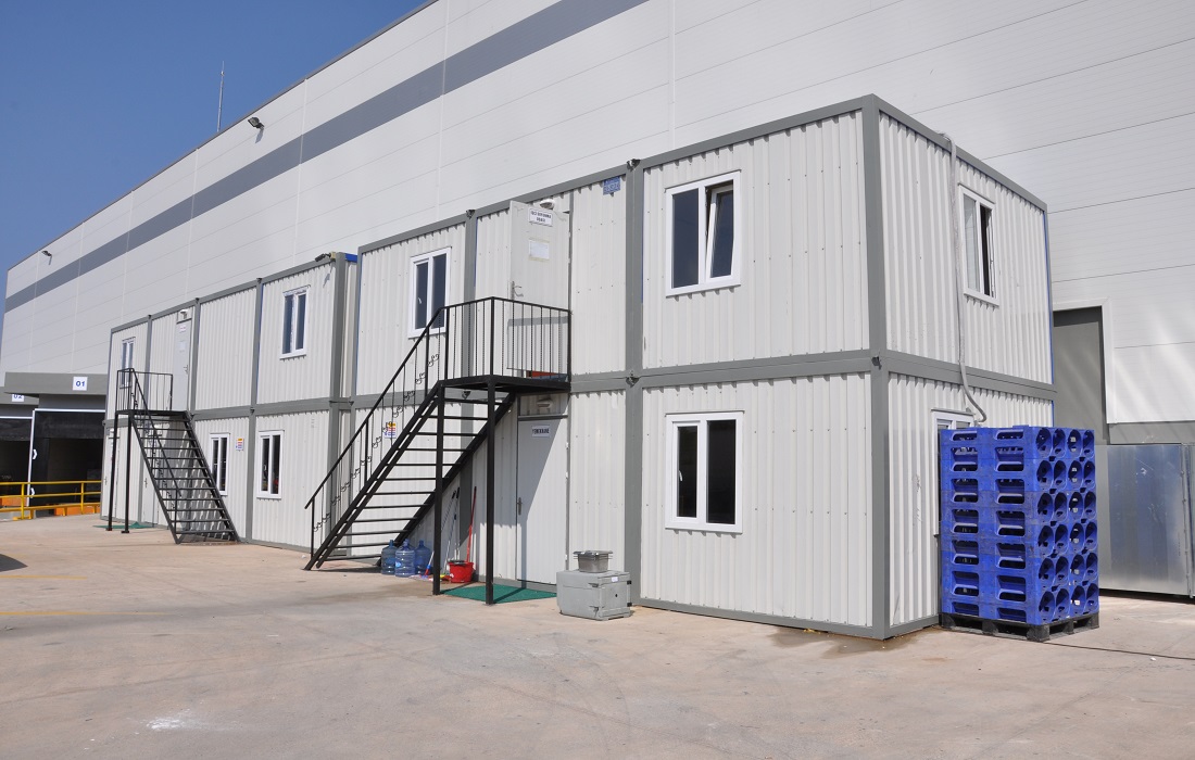 Rectangular Portable Bunkhouse